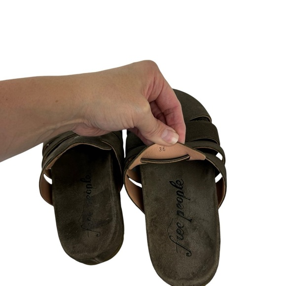 Free People Mule Clogs Sunday Season Khaki Green Slip On Women’s 36 USA 6 - Picture 10 of 16
